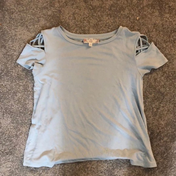 blue shirt - Picture 1 of 3